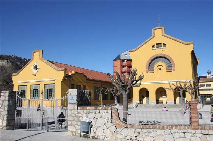 ESCOLA ILDEFONS CERDÀ. CENTELLES. Jornades intensives