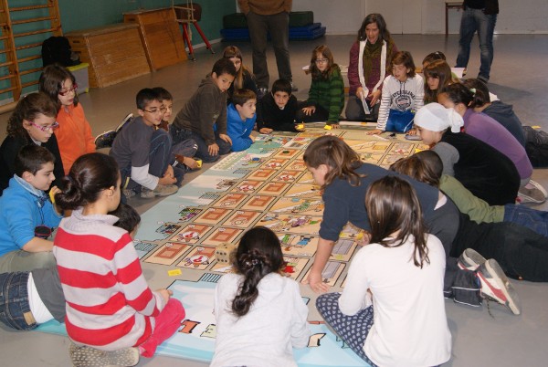Presentaci� del joc de l'escala. Manlleu. Novembre de 2011
