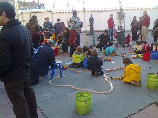 Som petits! a la Fira de la Candelera de Molins de Rei